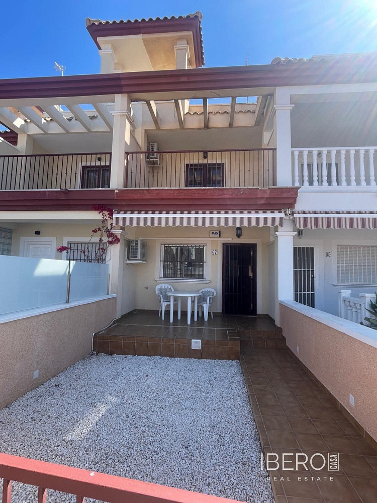 Prodej domu 144 m² s pozemkem 144 m²