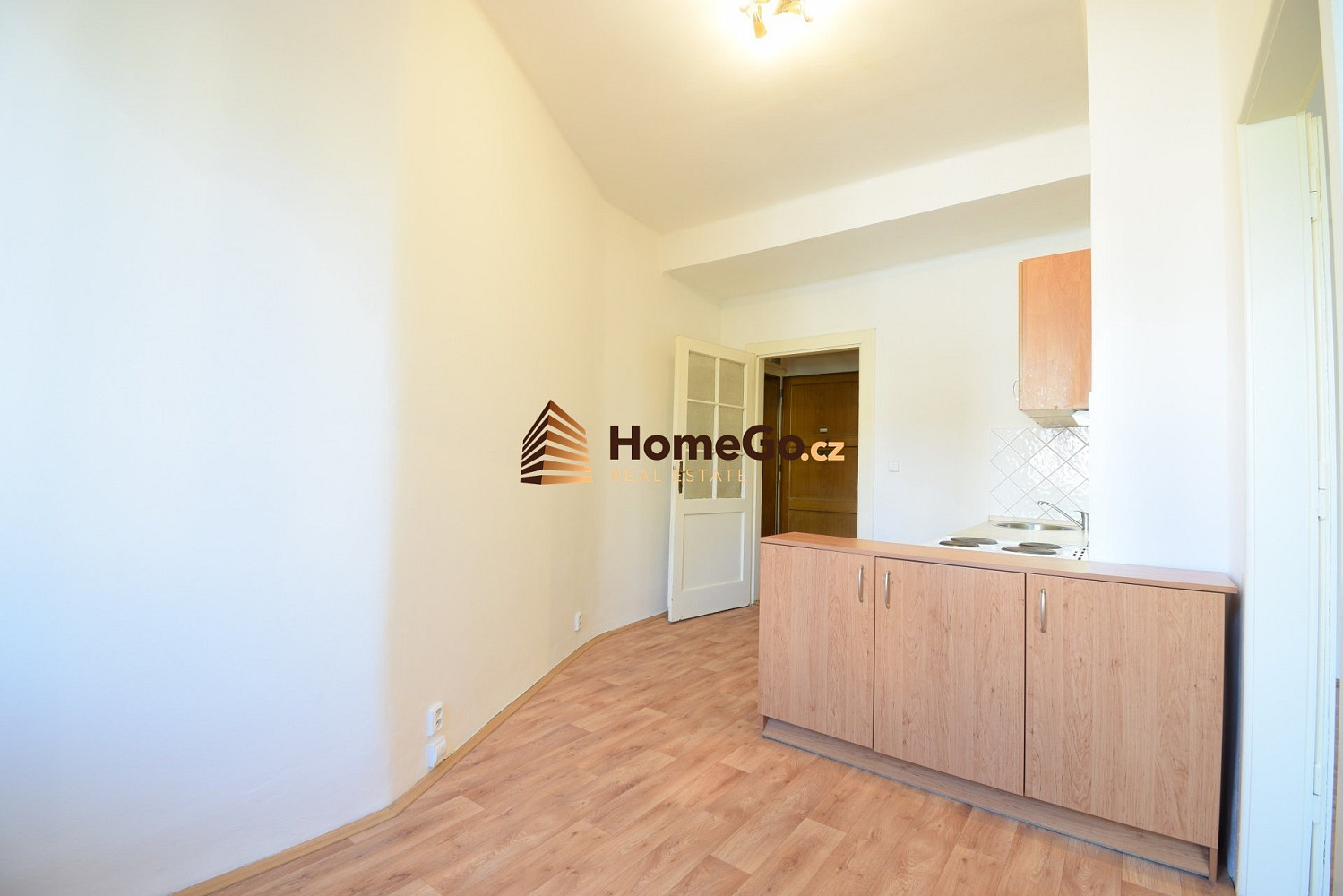 Pronájem bytu 2+kk 55 m² – fotografie 3