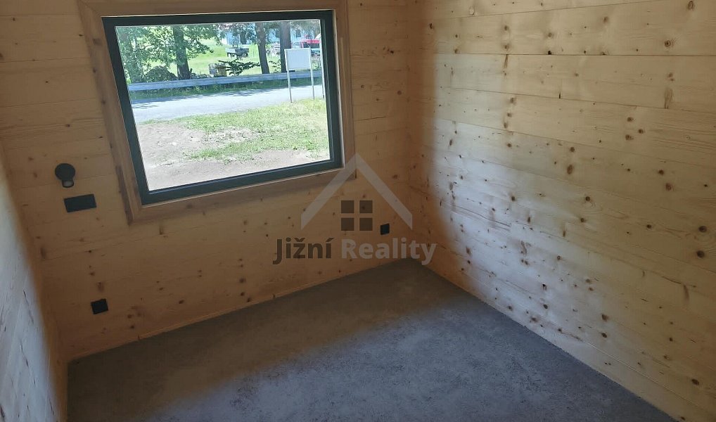 Prodej domu 120 m² s pozemkem 1 300 m², Horní Stropnice – náhled fotky 13