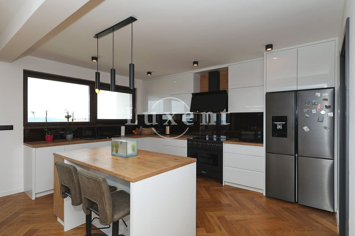 Dům – Zadar, Voštarnica – pohled 3