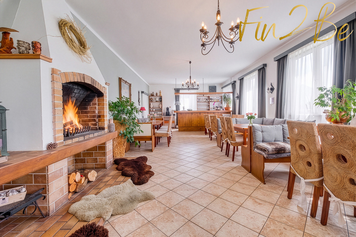 Prodej domu 448 m² s pozemkem 1 136 m² – pohled 4