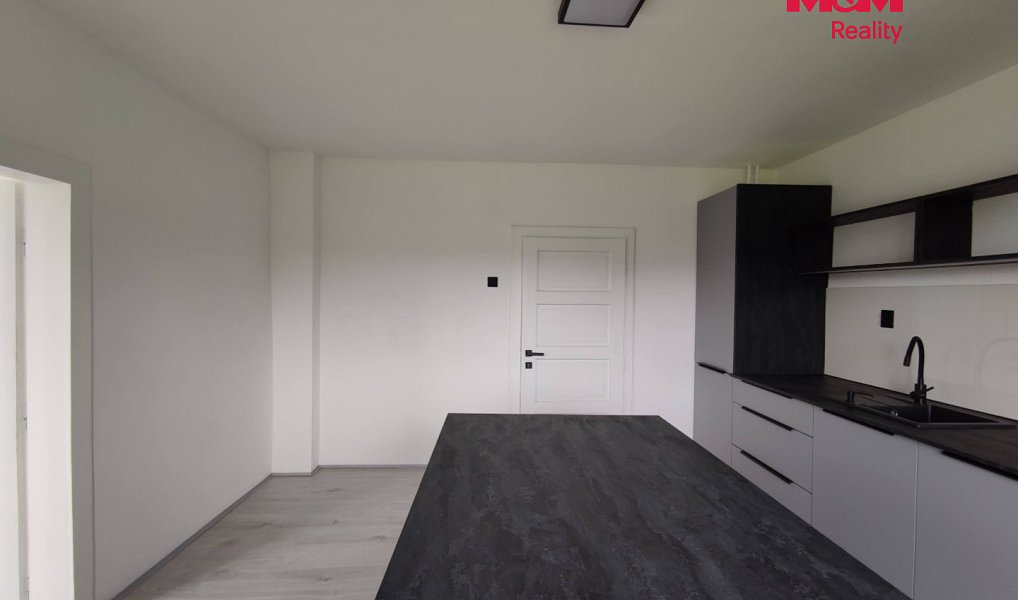 Prodej domu 150 m² s pozemkem 871 m², Bílá – náhled fotky 7