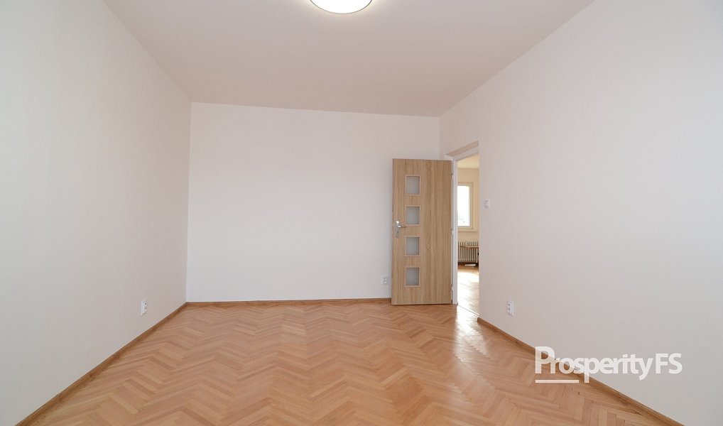 Pronájem bytu 3+1 72 m², Teplice – náhled fotky 17