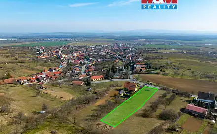 Prodej stavebního pozemku 1 992 m², Polešovice, okres Uherské Hradiště