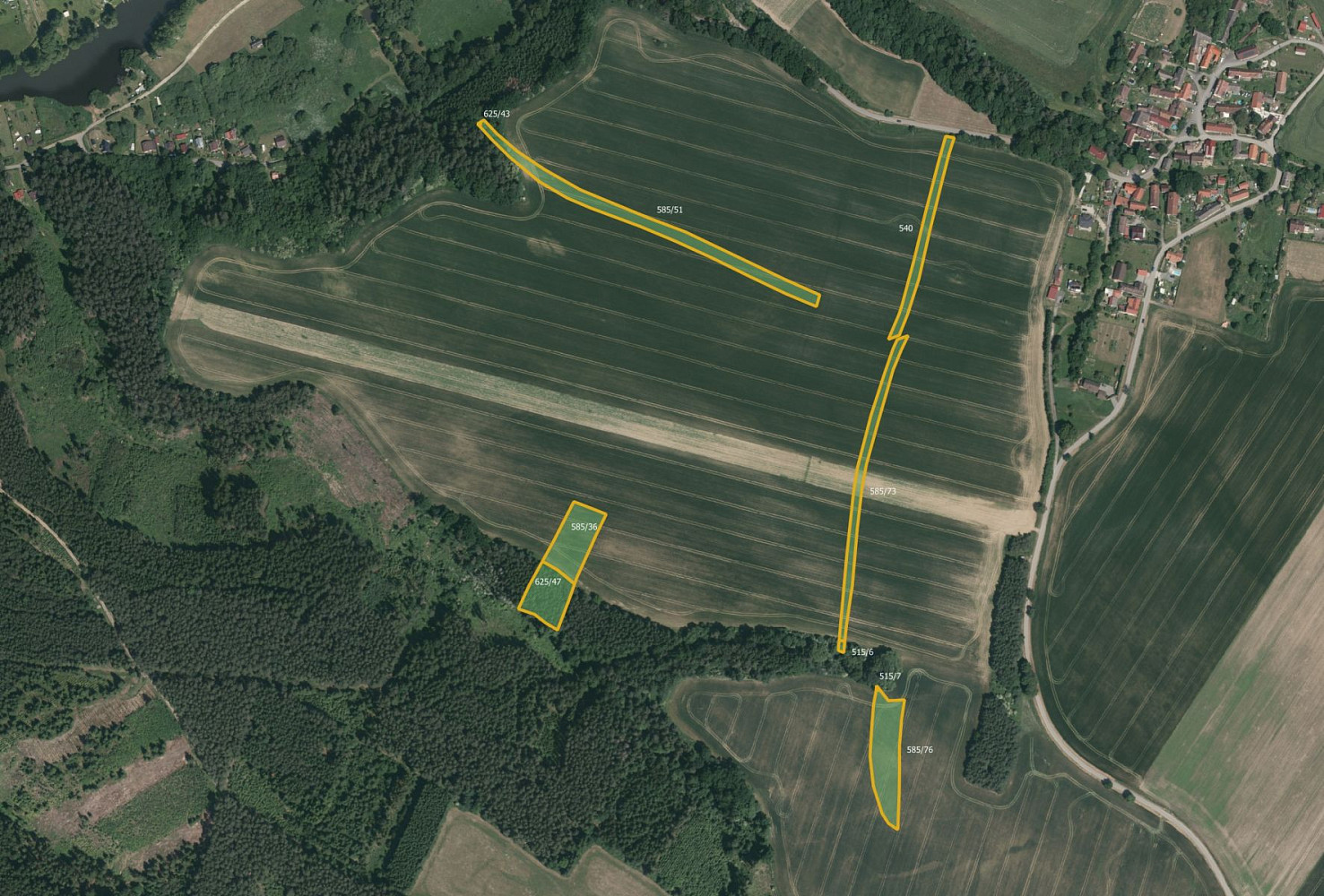 Prodej pole 33 894 m²