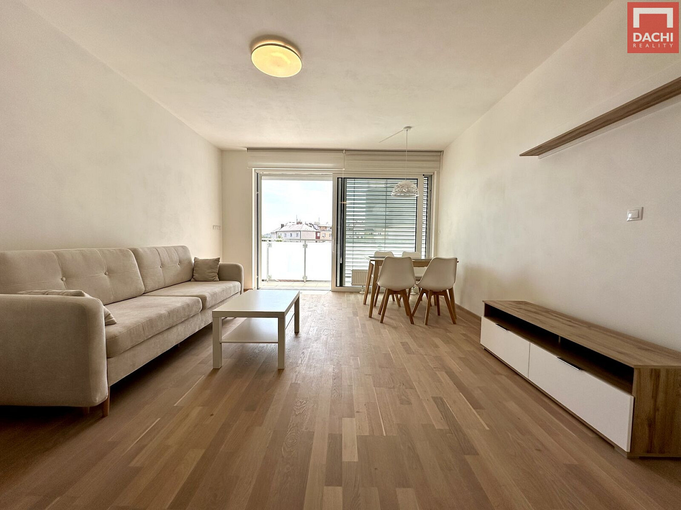 Pronájem bytu 3+kk 91 m² – fotografie 3