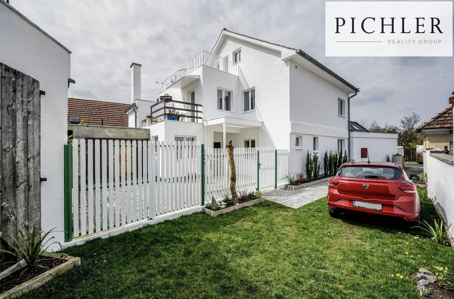 Prodej domu 171 m² s pozemkem 226 m² – fotografie 2