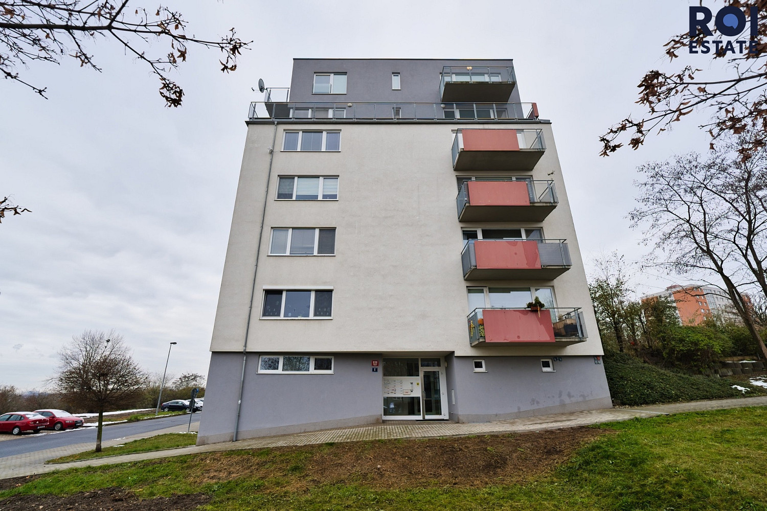 Pronájem bytu 3+kk 80 m² – fotografie 2