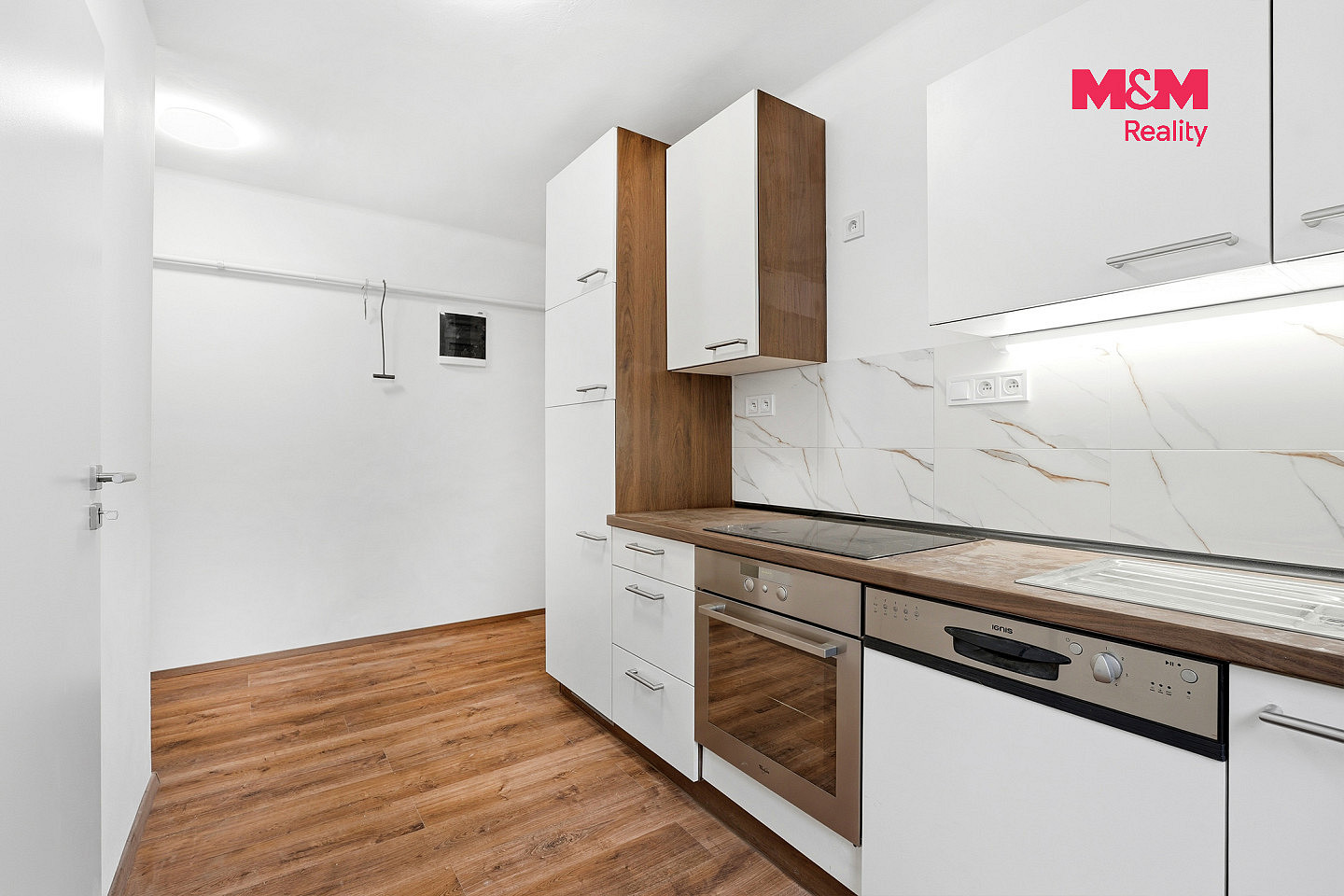 Prodej bytu 3+1 65 m² — photo 2