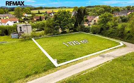 Prodej stavebního pozemku 1 170 m², Týnec nad Sázavou, okres Benešov