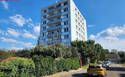 Prodej bytu 3+1 74 m², Kyjevská, Hradec Králové - Pouchov