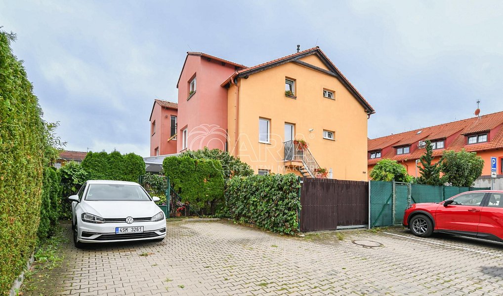 Prodej bytu 3+kk 77 m², Nupaky – náhled fotky 28