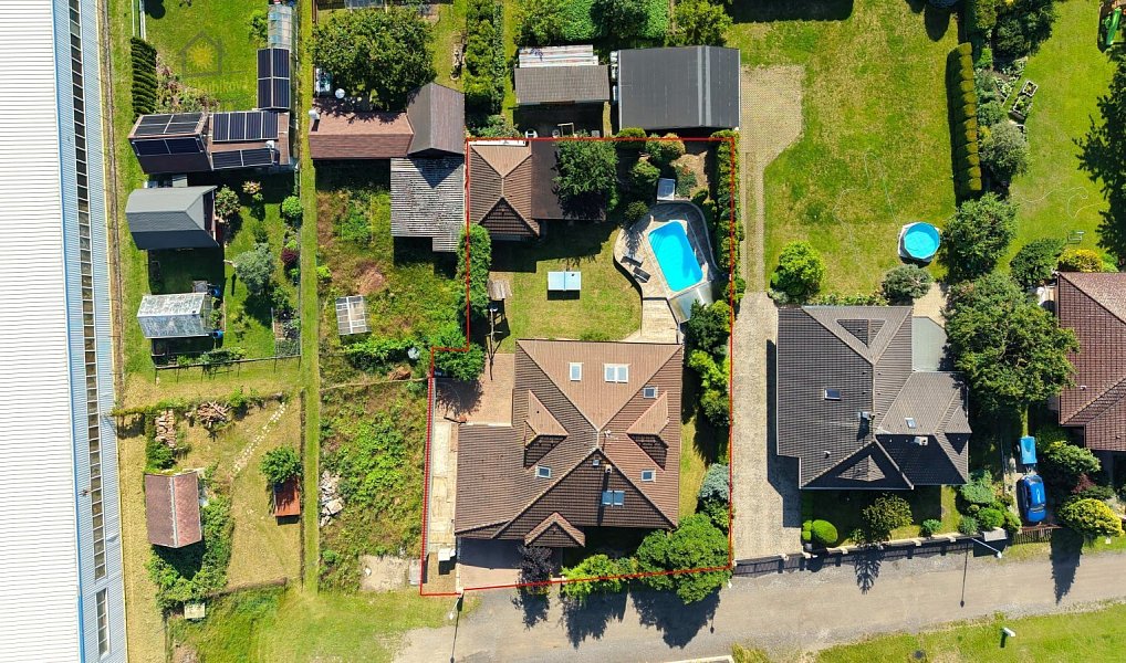 Prodej domu 220 m² s pozemkem 842 m², Bělá pod Bezdězem – náhled fotky 41