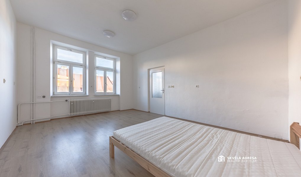 Prodej nájemního domu, činžáku 600 m², Vimperk – náhled fotky 9