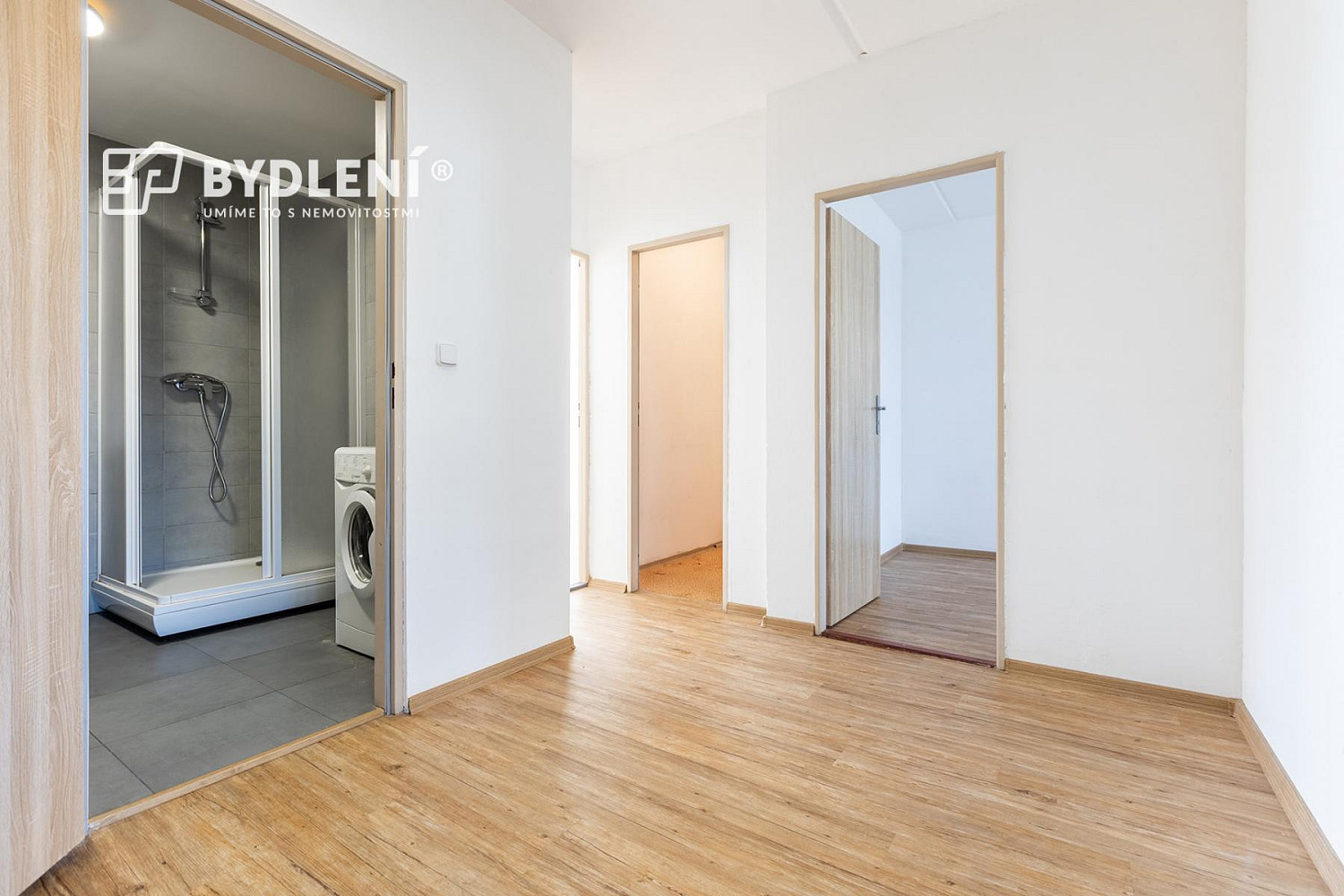 Pronájem bytu 3+kk 75 m² — photo 2
