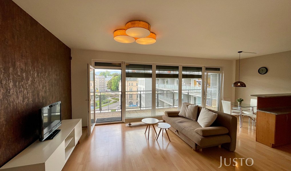 Pronájem bytu 3+kk 78 m², Liberec – náhled fotky 3