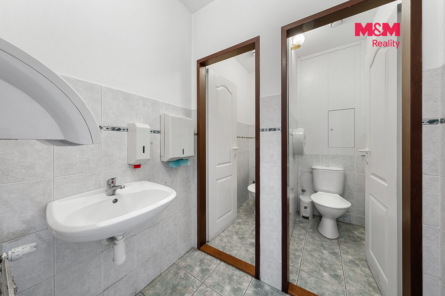 Prodej domu 500 m² s pozemkem 374 m² — photo 3