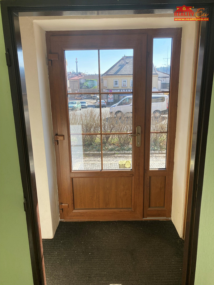 Pronájem obchodních prostor 78 m² – fotografie 5