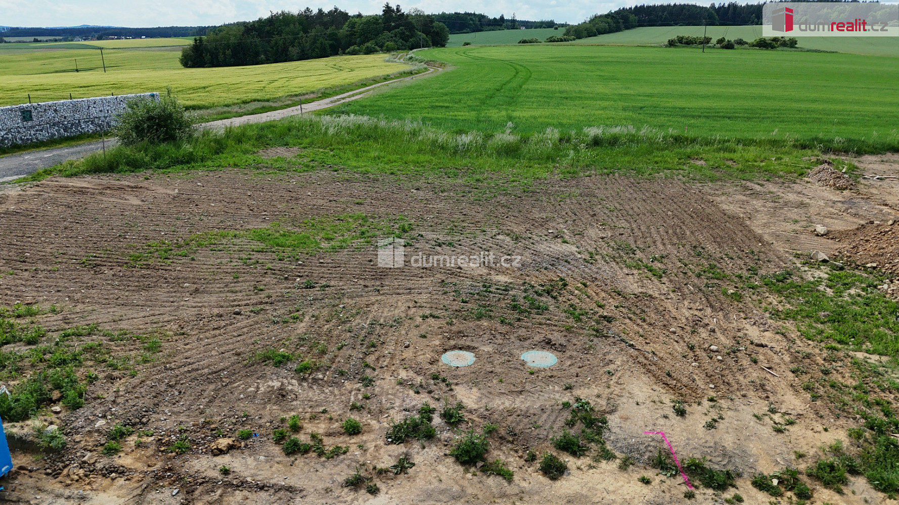 Prodej stavebního pozemku 897 m² – fotografie 4