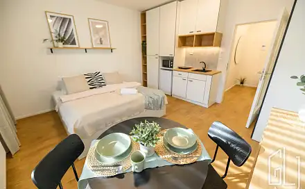 Pronájem bytu 1+kk 28 m²