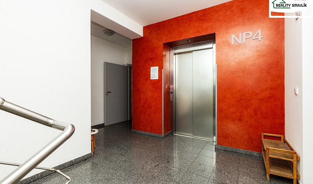 Prodej bytu 1+kk 49 m², Cheb – náhled fotky 11