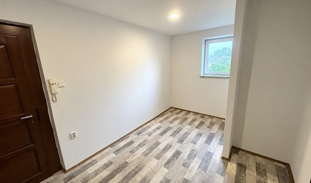 Pronájem bytu 2+kk 40 m², Česká Lípa – náhled fotky 4