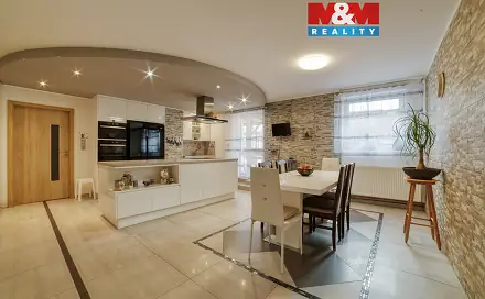 Prodej domu 252 m² s pozemkem 847 m², Planá - Týnec, okres Tachov