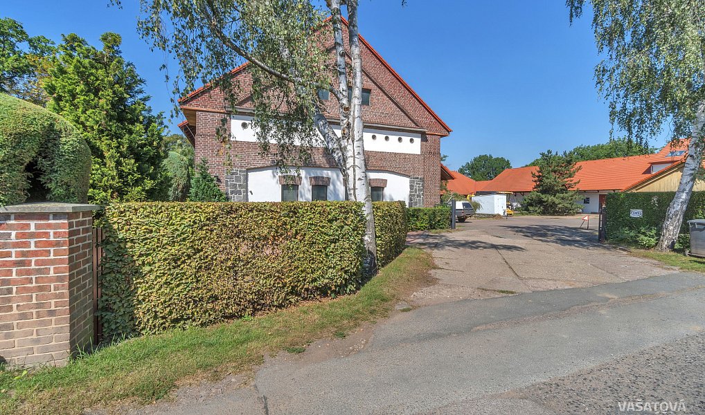 Pronájem skladovacích prostor 413 m², Hradec Králové – náhled fotky 8