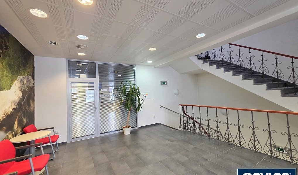 Prodej nájemního domu, činžáku 961 m², Frýdlant – náhled fotky 17
