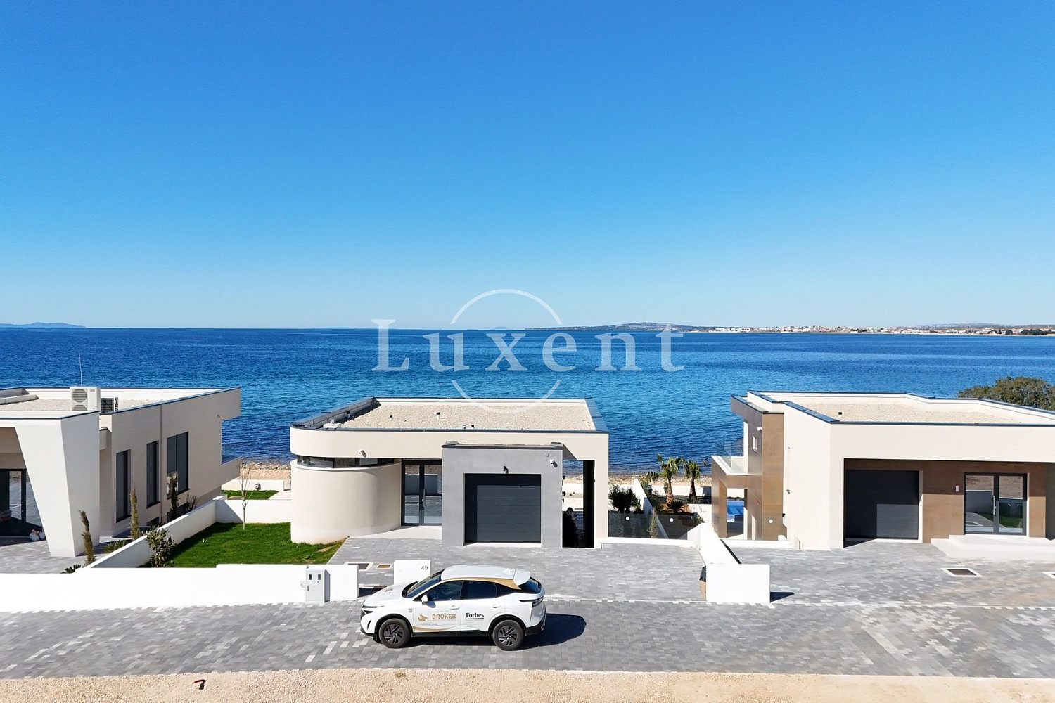 Prodej domu 314 m² s pozemkem 600 m² – pohled 3