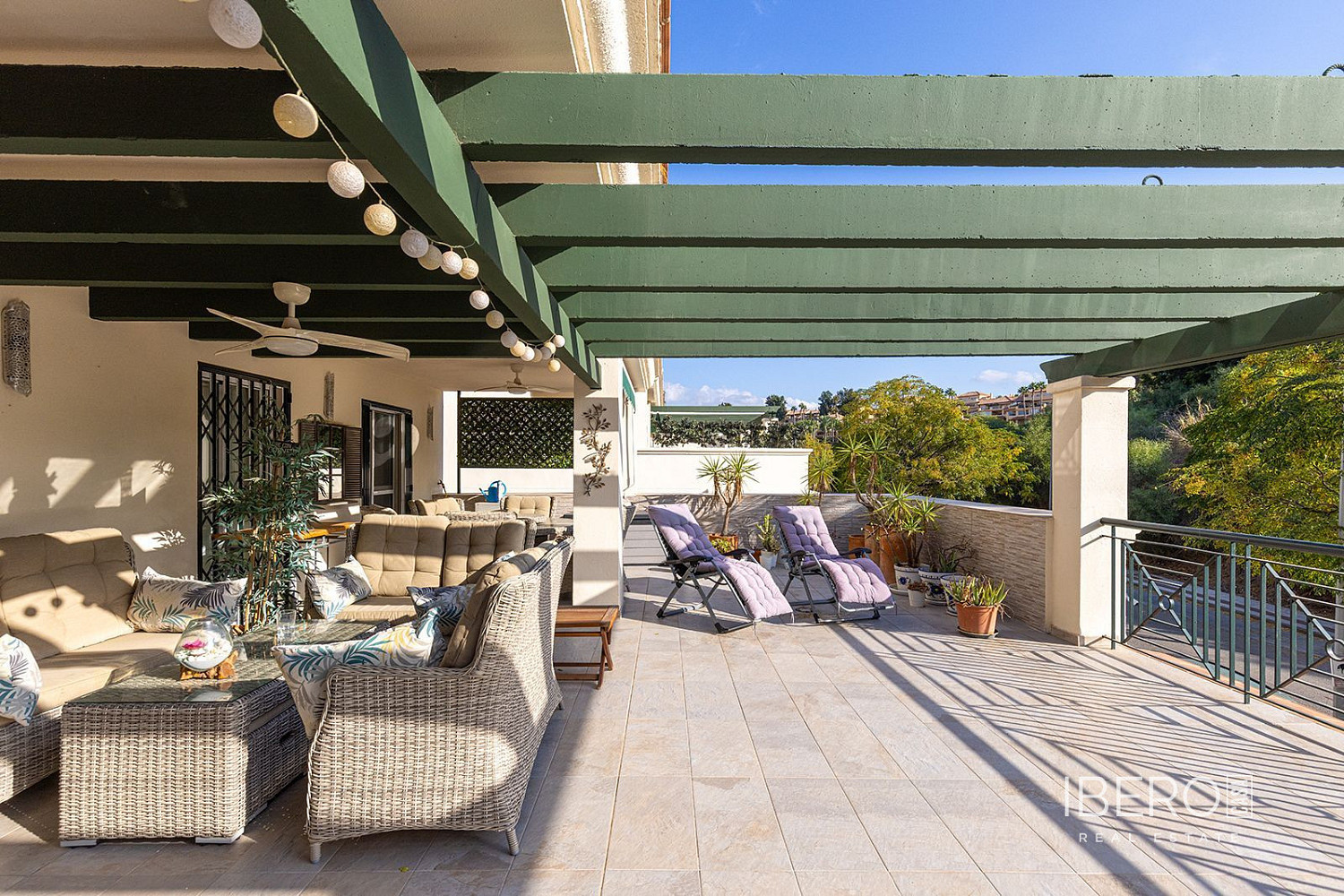 Piso 4+kk – Marbella, Nueva Andalucía - Vista 3