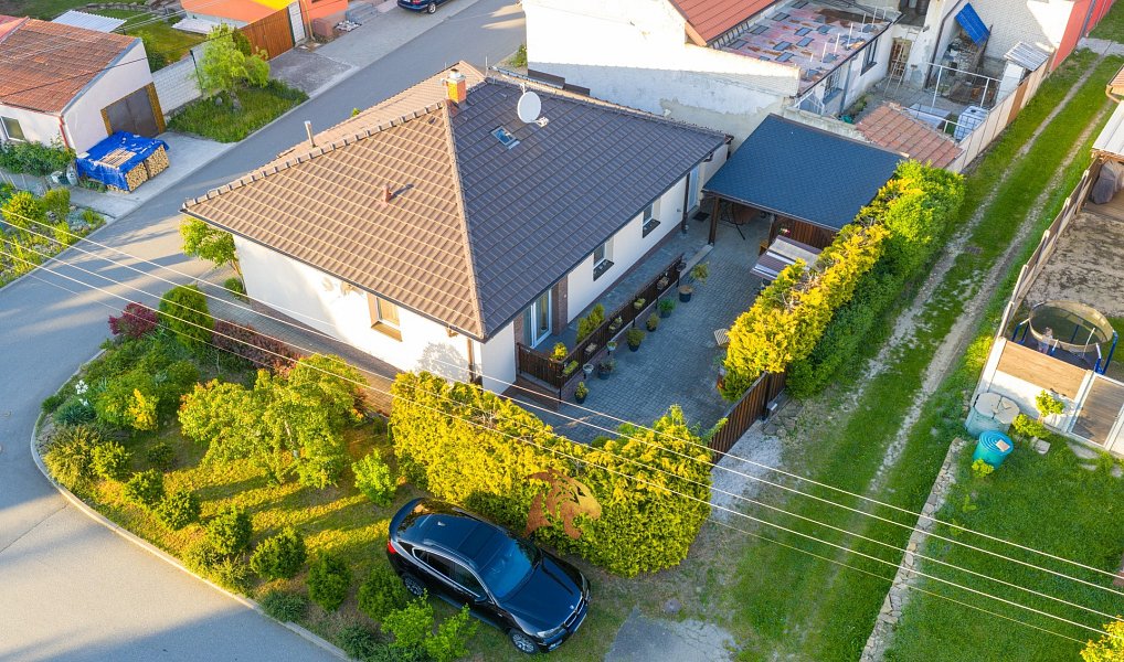 Prodej domu 90 m² s pozemkem 275 m², Nivnice – náhled fotky 11
