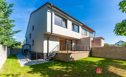 Prodej domu 257 m² s pozemkem 292 m², Lipovická, Praha 4 - Písnice