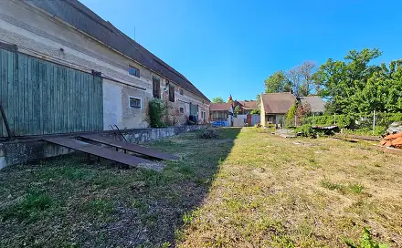 Prodej skladovacích prostor 1 200 m², Blšany, okres Louny