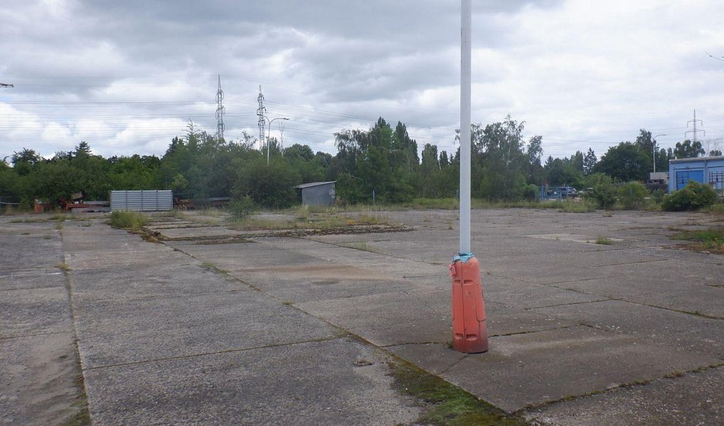 Pronájem výrobních prostor 2 500 m², Chomutov – náhled fotky 9