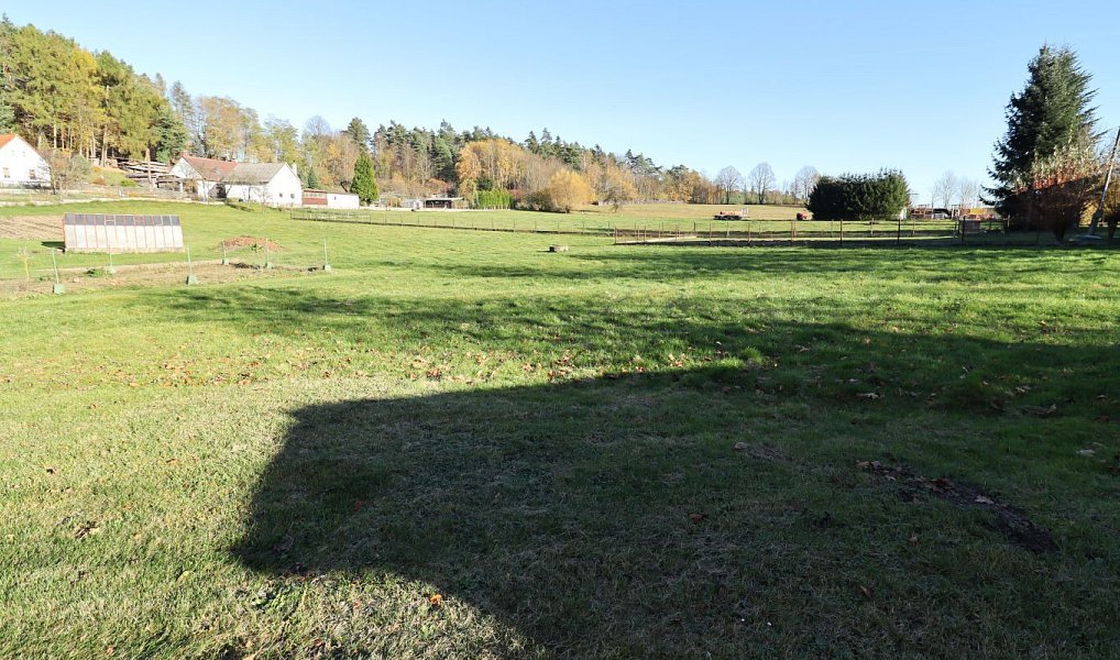 Prodej stavebního pozemku 1 688 m², Kolinec – náhled fotky 4