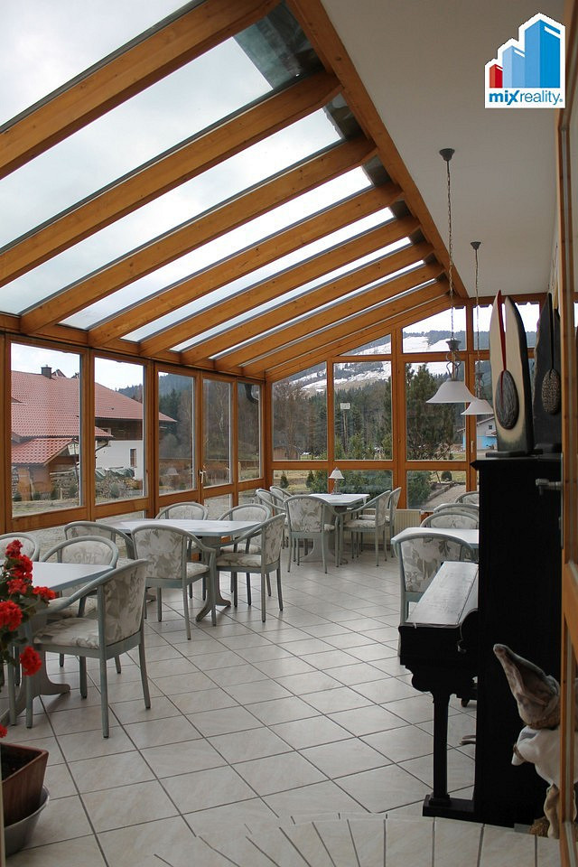 Prodej ubytovacího objektu 2 500 m² — photo 5