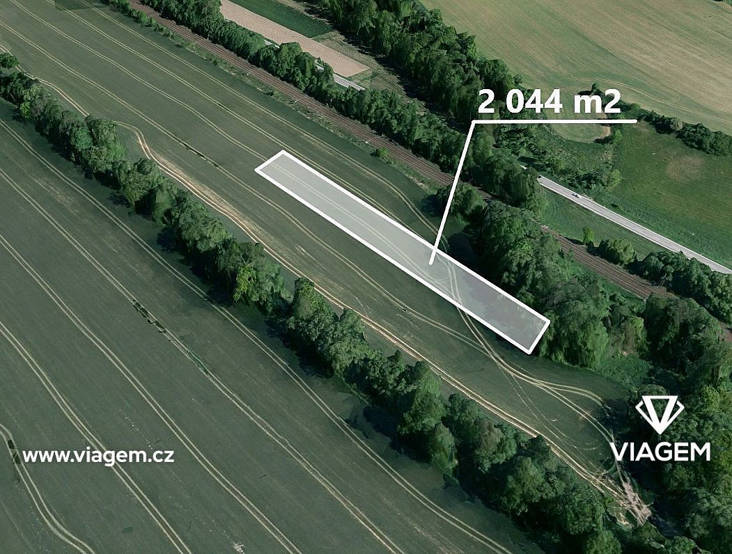 Prodej pole 2 044 m², Skrchov