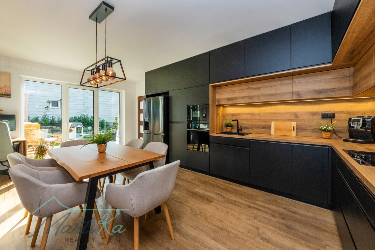 Prodej domu 114 m² s pozemkem 614 m²