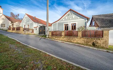 Prodej chaty/chalupy 208 m² s pozemkem 516 m², Dráchov, okres Tábor