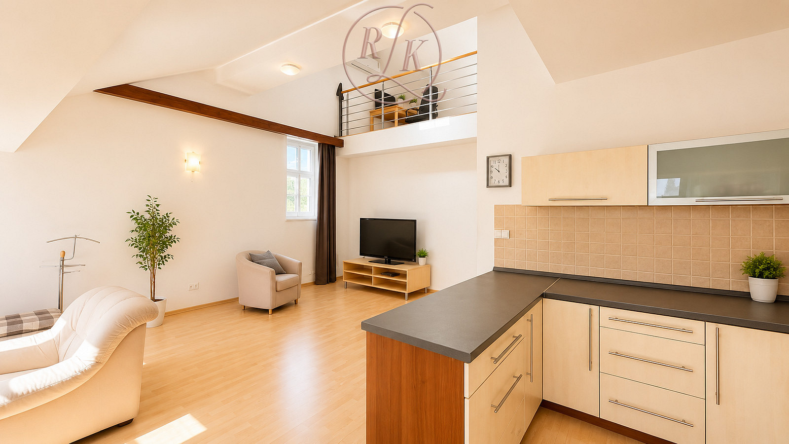 Prodej bytu atypického 178 m² — photo 5
