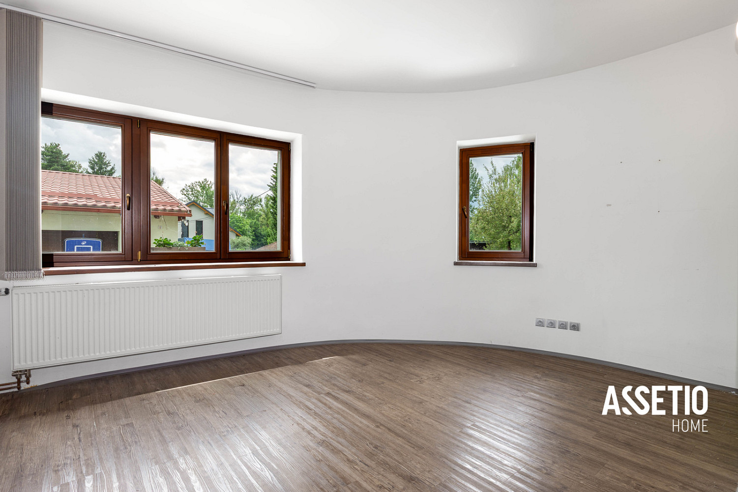 Pronájem obchodních prostor 61 m² – pohled 3