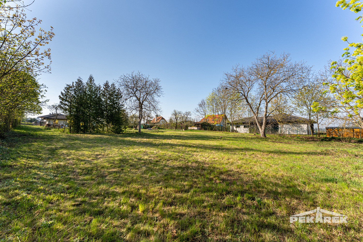 Prodej stavebního pozemku 1 019 m²