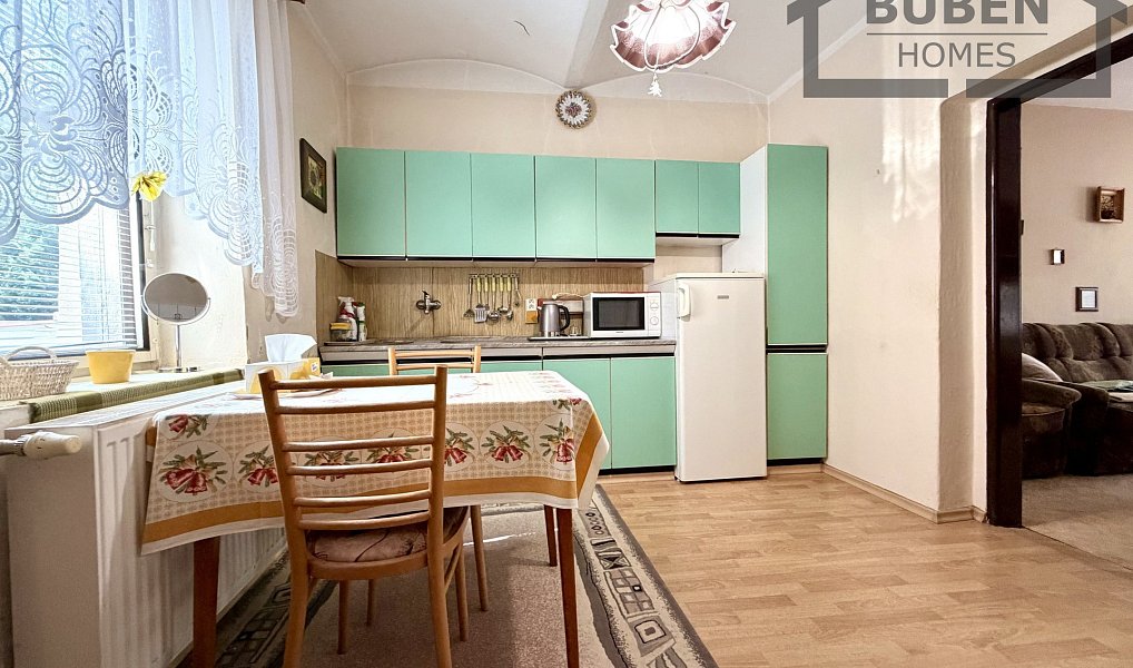 Prodej domu 180 m² s pozemkem 745 m², Planá – náhled fotky 5