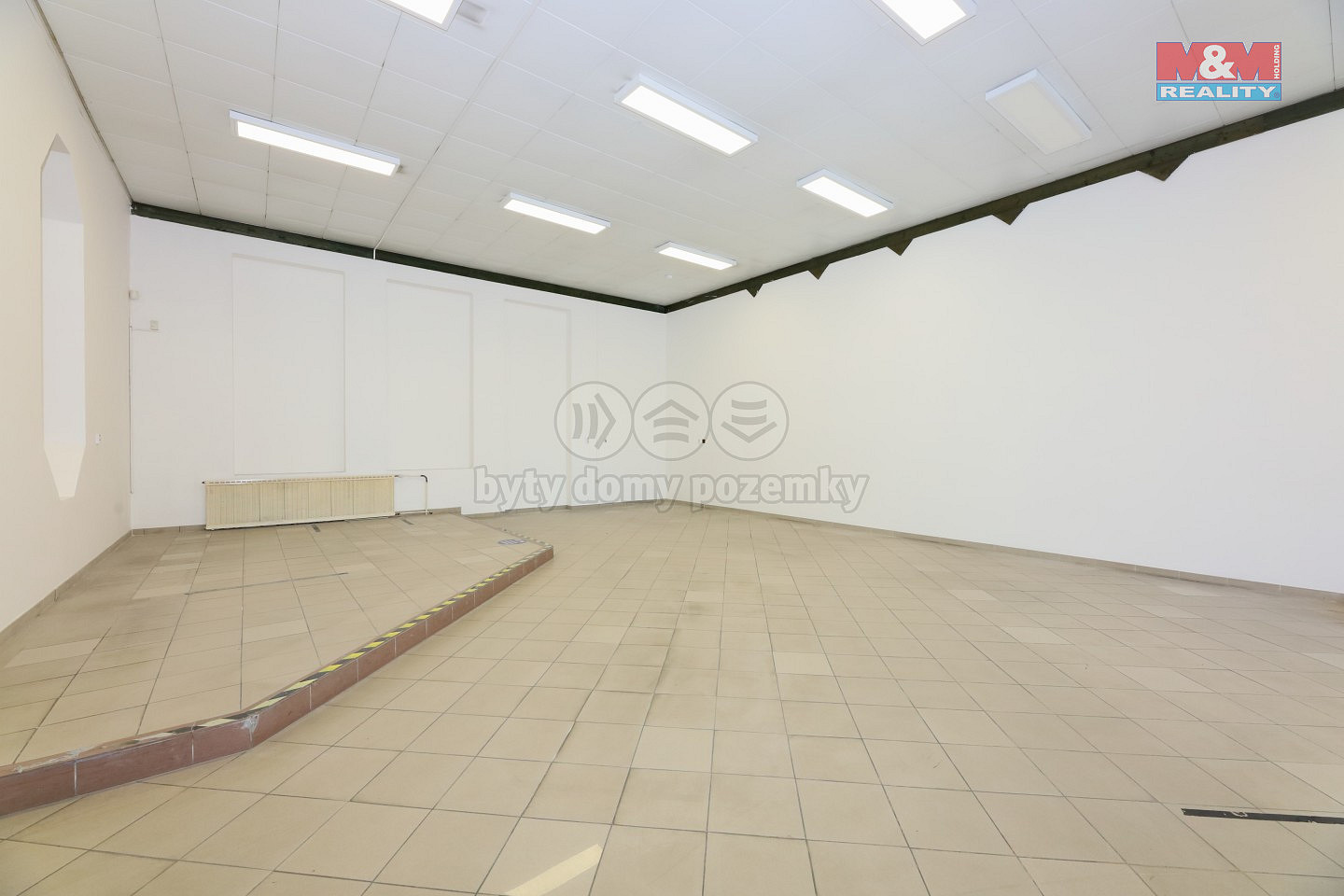 Pronájem obchodních prostor 607 m² — photo 5