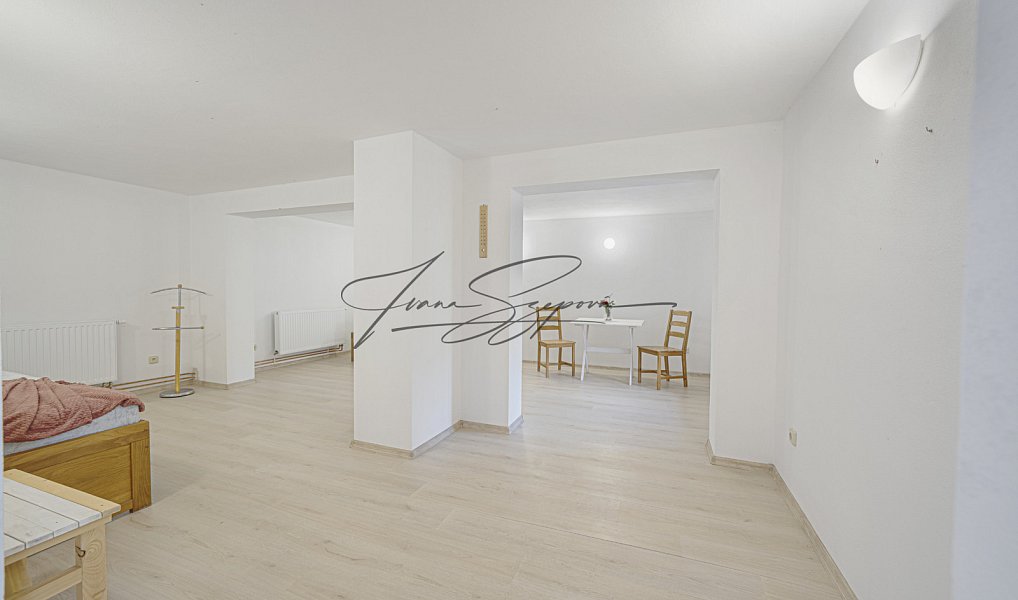 Prodej ubytovacího objektu 594 m², Olešná – náhled fotky 25