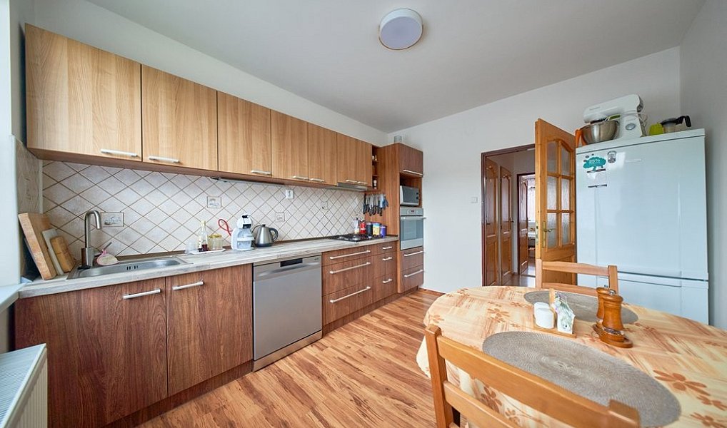 Prodej bytu 3+1 96 m², Okrouhlá – náhled fotky 5
