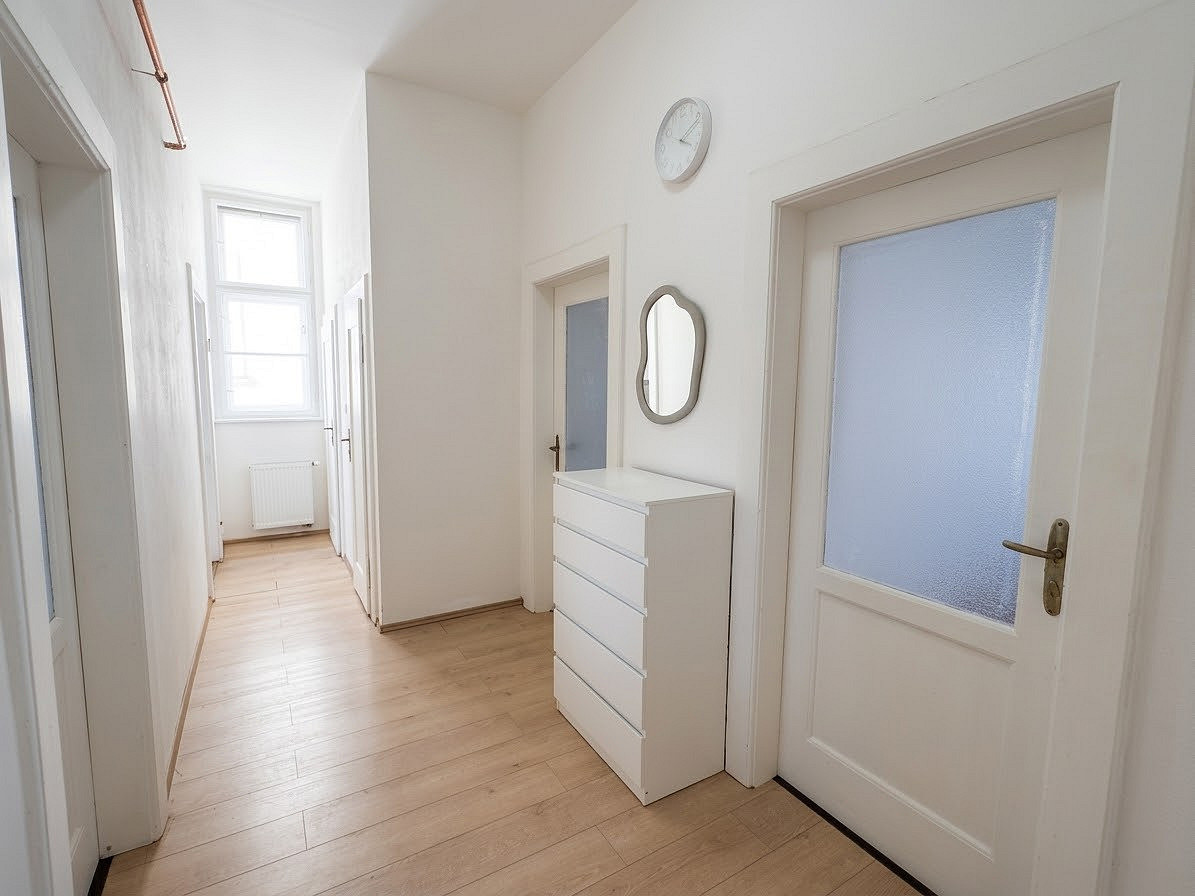 Pronájem bytu 3+1 89 m² – fotografie 4