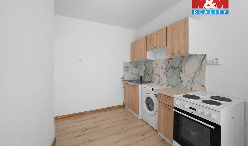 Prodej bytu 3+1 68 m², Krupka – náhled fotky 3