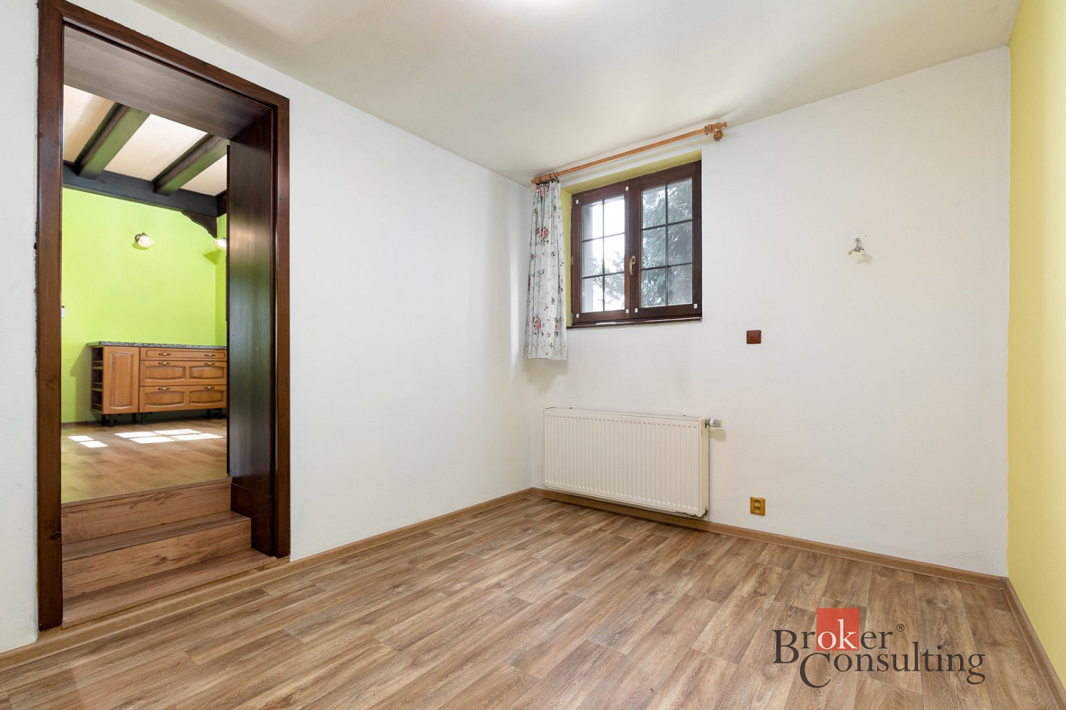 Prodej bytu 3+1 107 m² – pohled 3